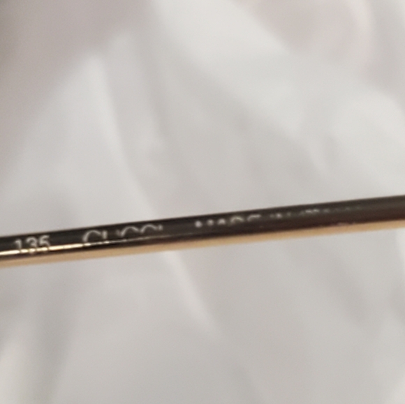 VINTAGE GUCCI EYE GLASSES - Picture 9 of 11